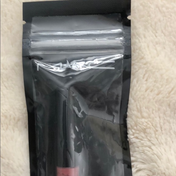 💕MAC Cosmetics - Mini Lip Bundle - Picture 6 of 14